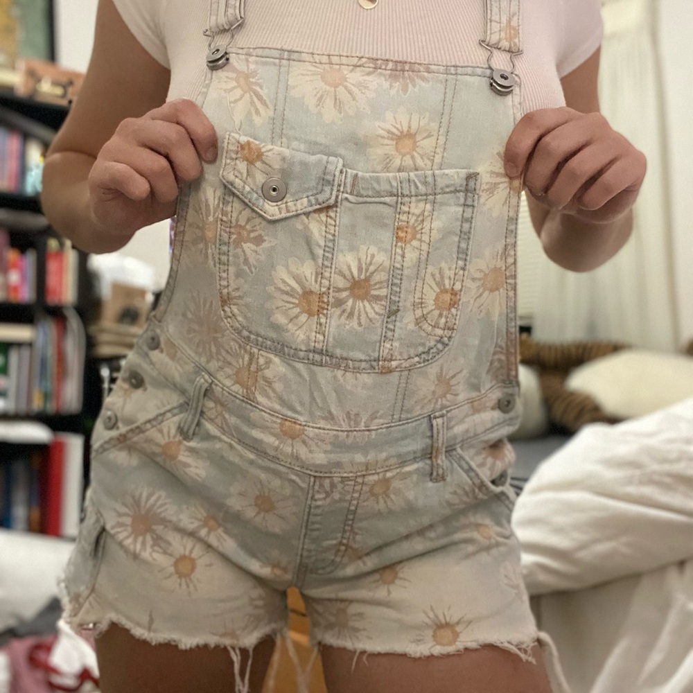 Blue daisy overalls